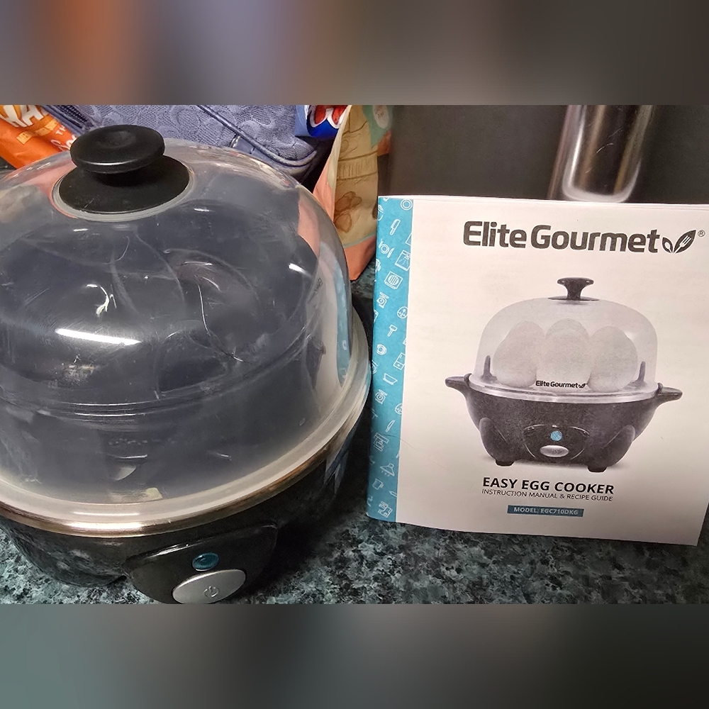 Elite Gourmet Easy Egg Cooker